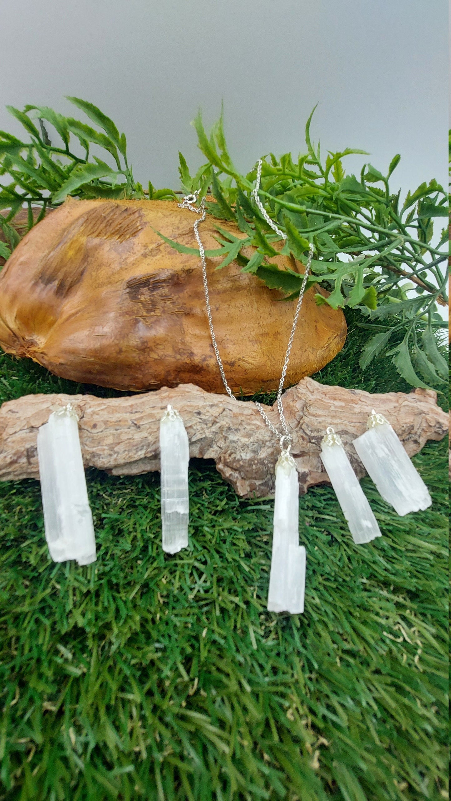 Natural Rough Selenite Sterling Steel Necklace Healing Crystal Accessories Zodiac Mineral Stone