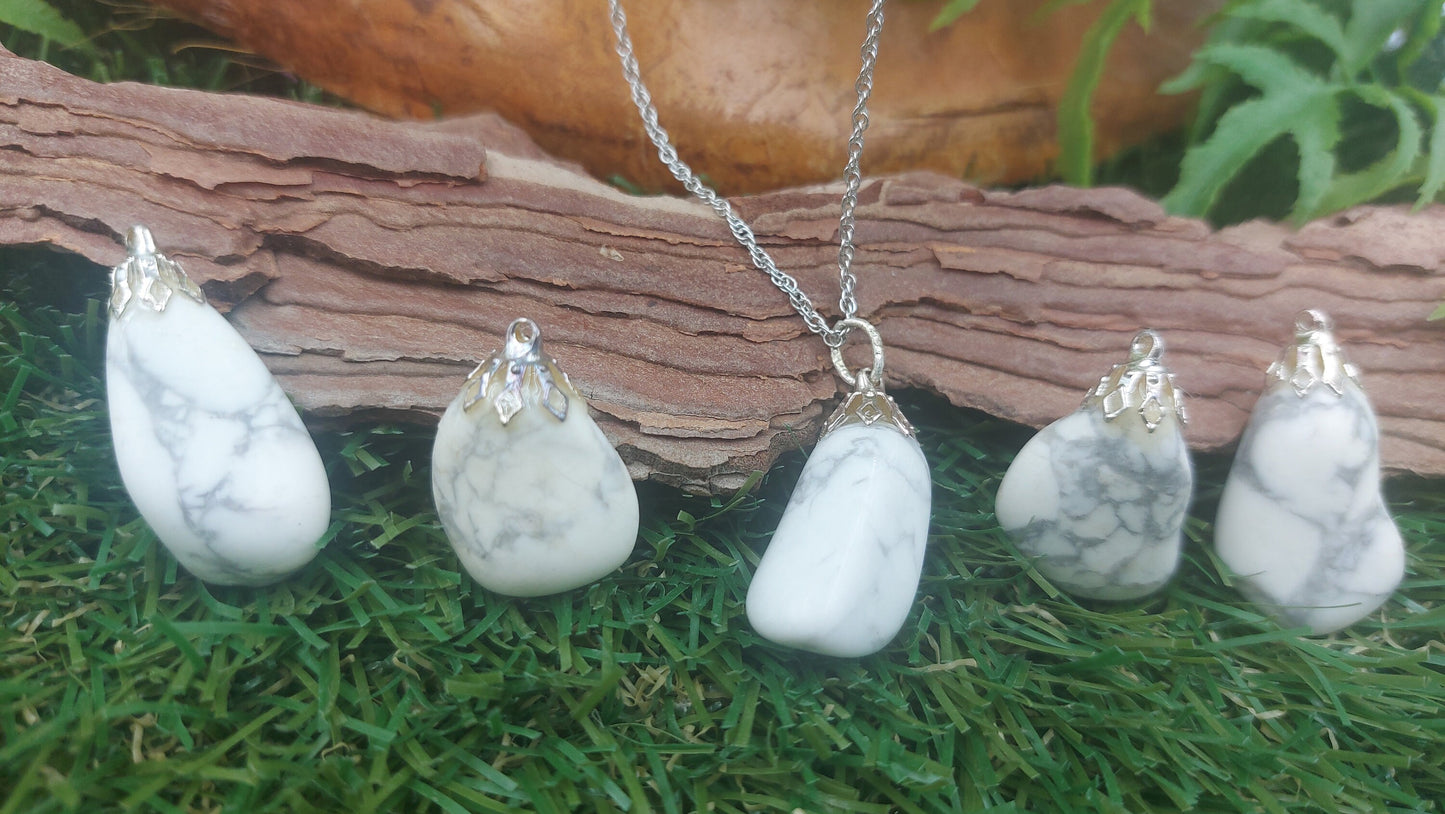 Howlite Crystal Necklace