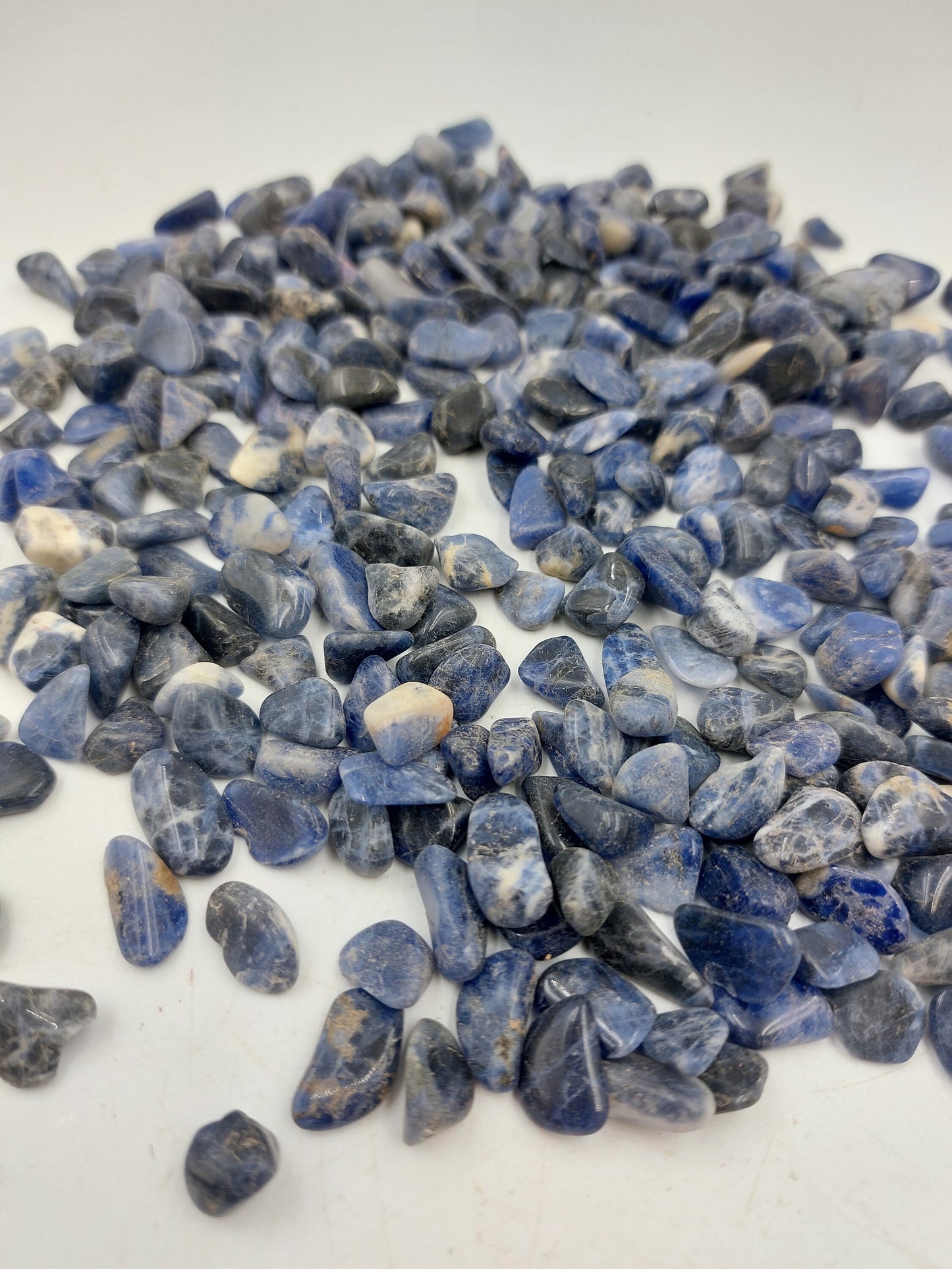 Sodalite Polished Crystal Chips, Tumbled Healing Gemstone, New Age Polished Semi-Precious Rocks
