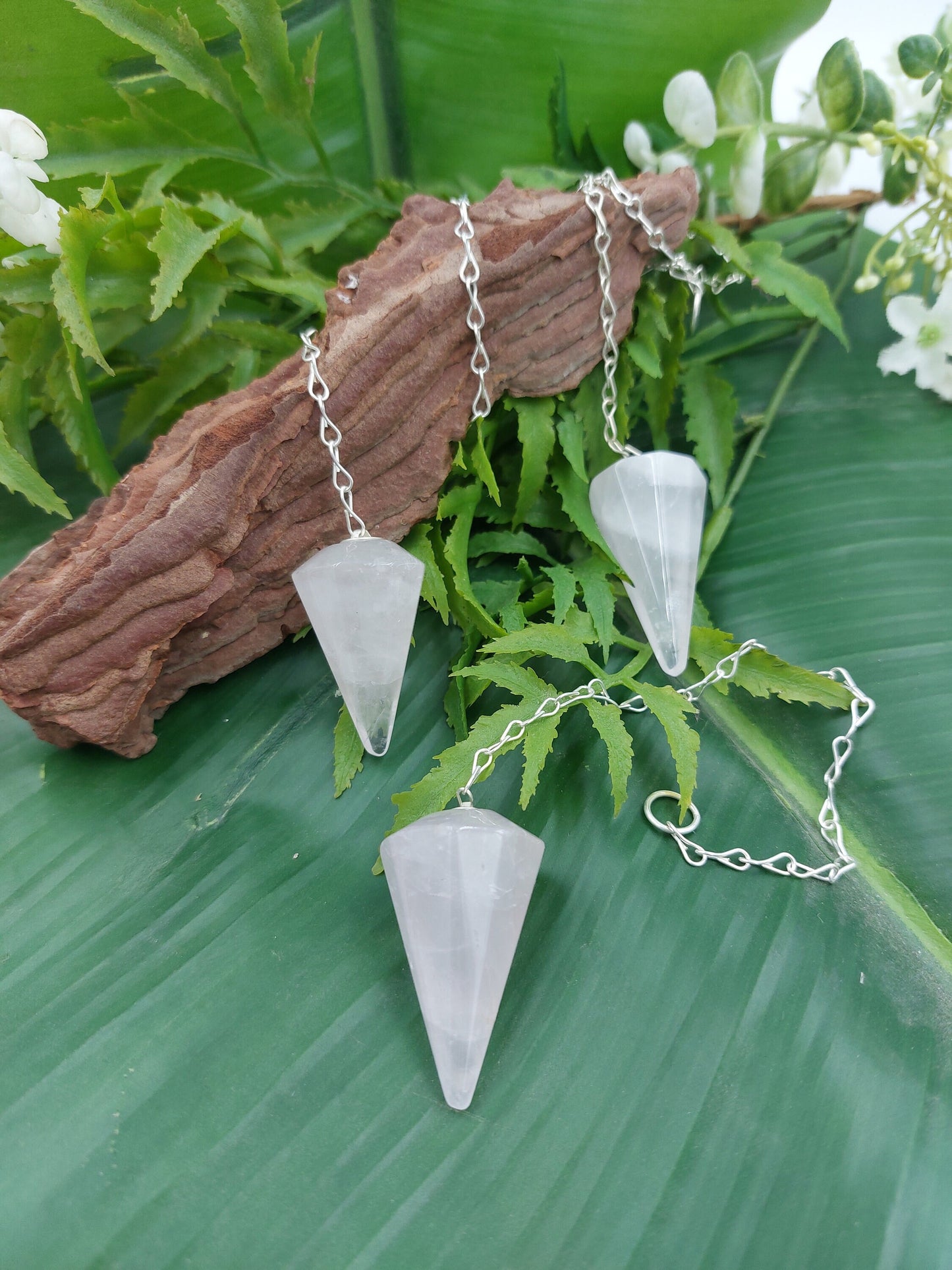 Rose Quartz Pendulum, Crystal Pendulum, Dowsing Pendulum, Divination Crystal