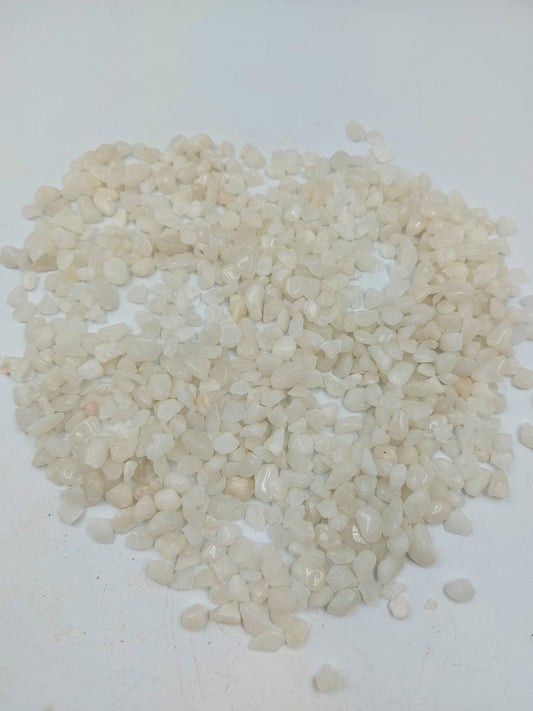 Onyx White Polished Crystal Chips, Tumbled Healing Gemstone, New Age Polished Semi-Precious Rocks