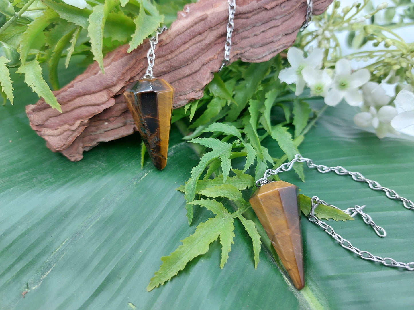 Tiger Eye Pendulum, Crystal Pendulum, Dowsing Pendulum, Divination Crystal