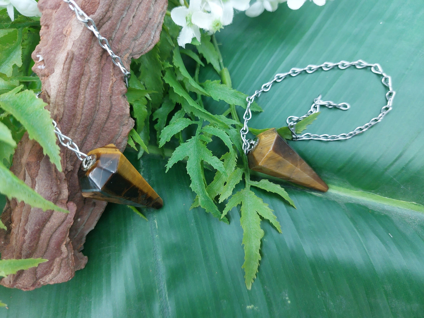 Tiger Eye Pendulum, Crystal Pendulum, Dowsing Pendulum, Divination Crystal