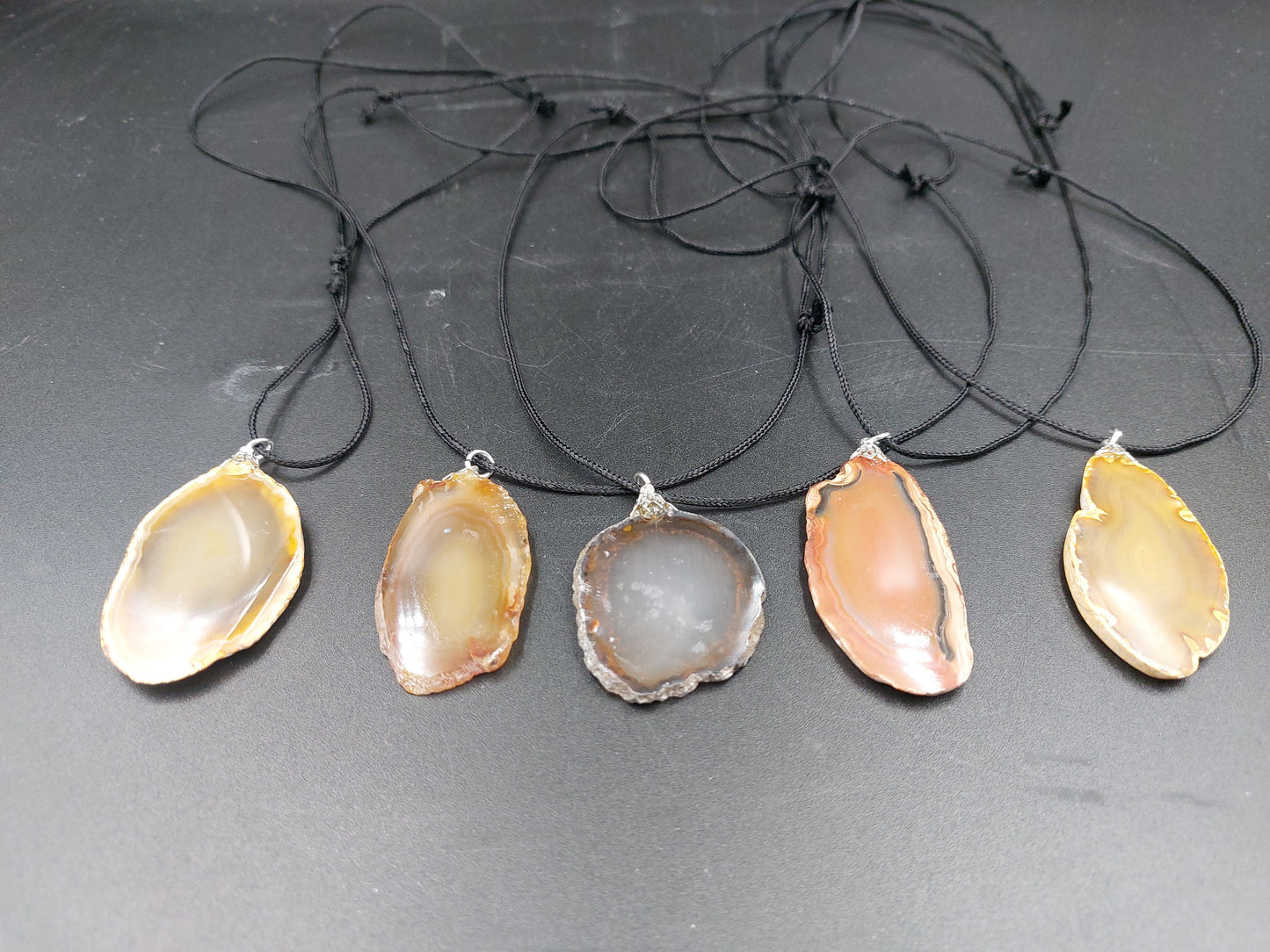 Natural Agate Handmade Pendant Necklace - Healing Stone - Gift Idea - Protection