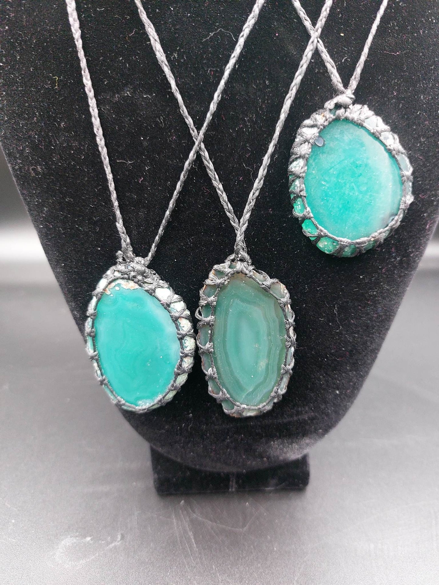 Natural Turquoise Agate Handmade Wrapped Macrame Necklace - Healing Stone - Gift Idea - Protection