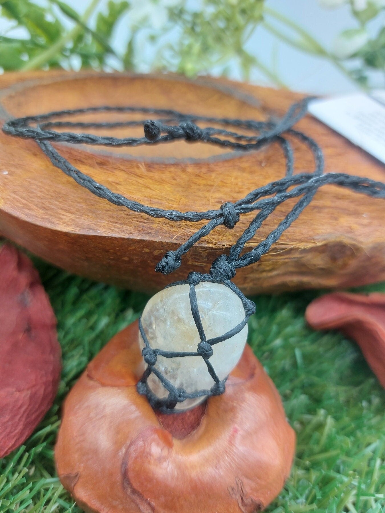 Κολιέ Citrine γυαλισμένο κρύσταλλο μακραμέ