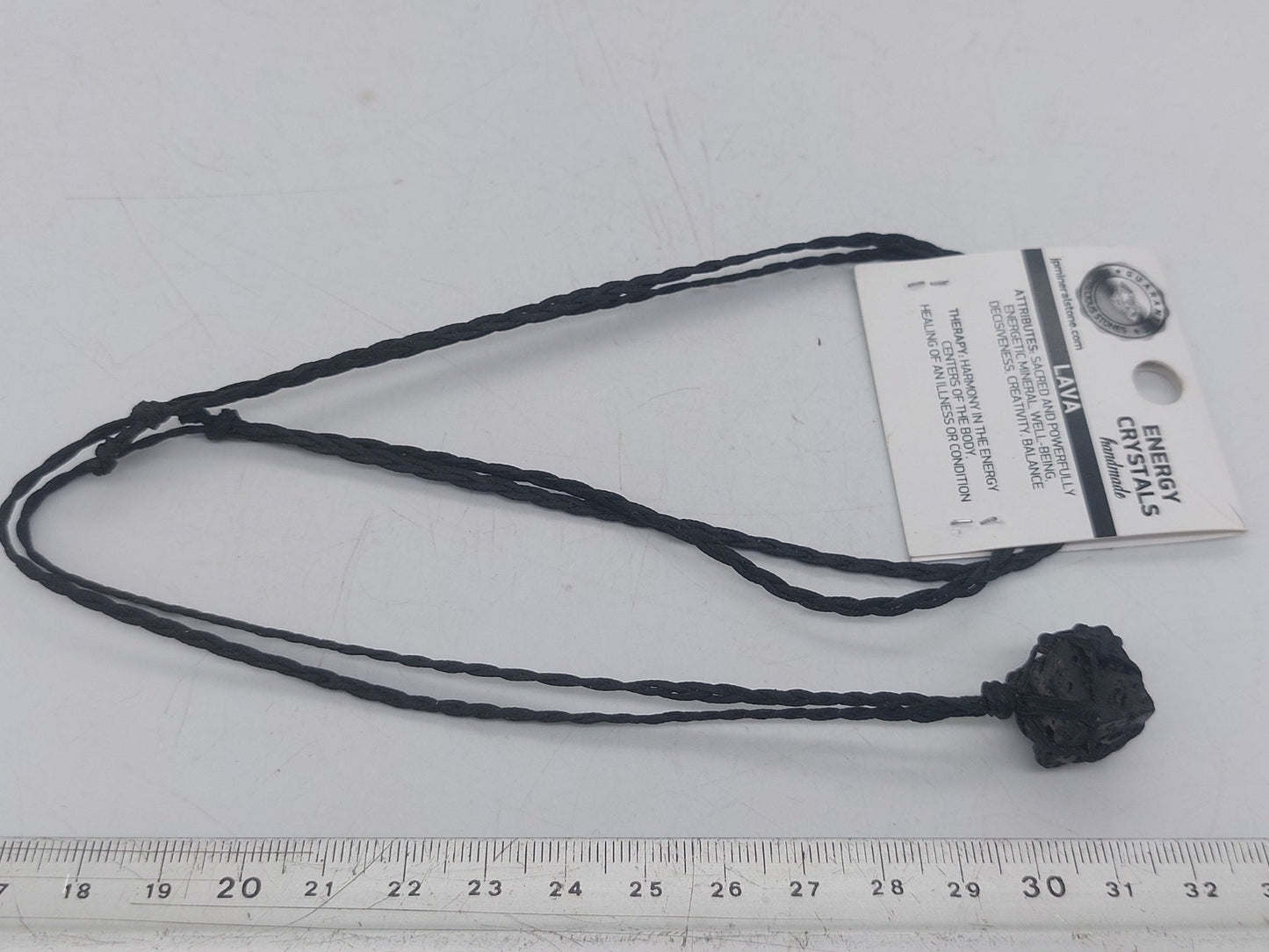 Κολιέ μακραμέ από φυσικό κρύσταλλο λάβας