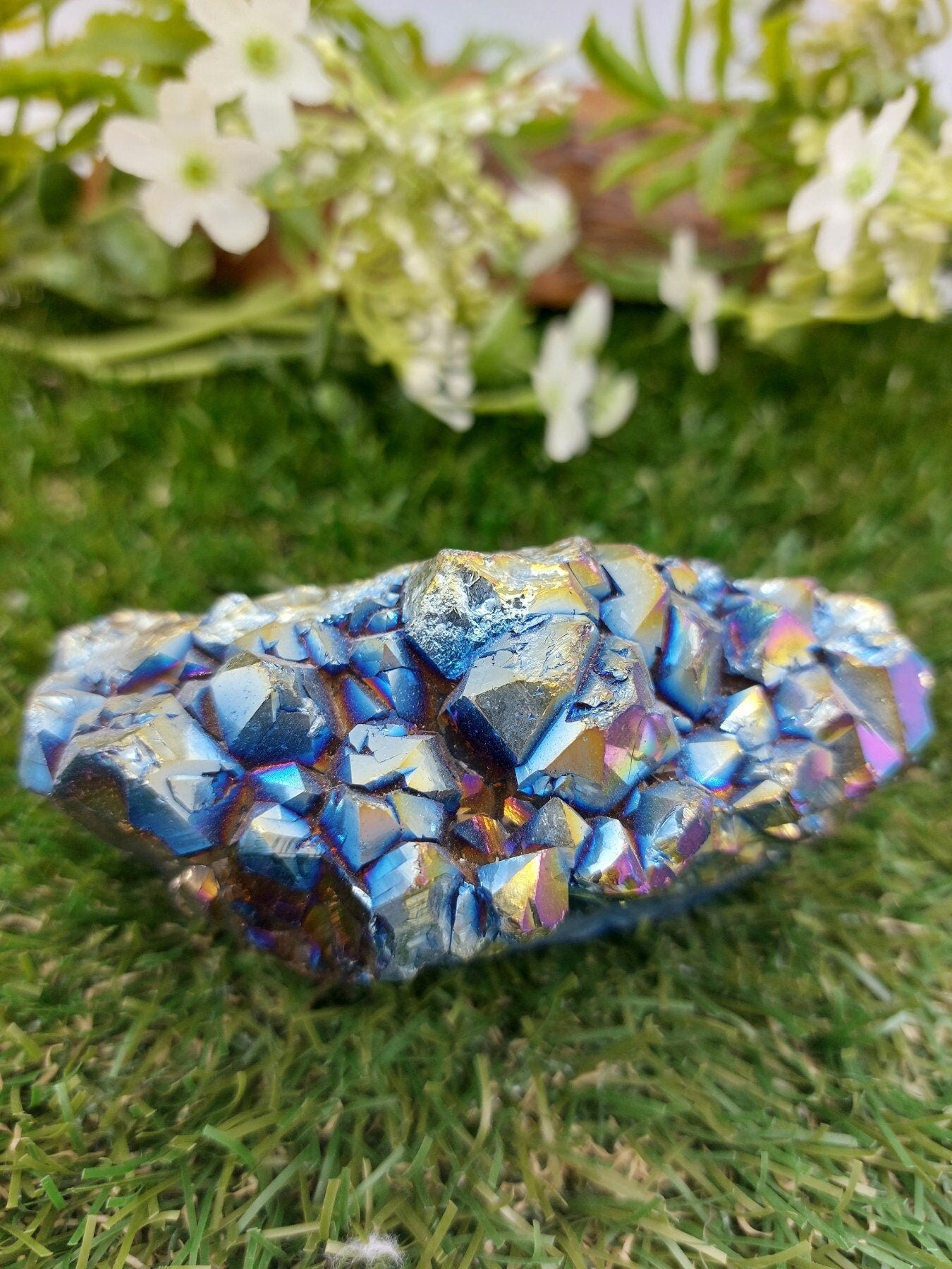 Amethyst Crystal with Titanium oxidation (Aura) - Amazing Collector's Piece Extra Quality