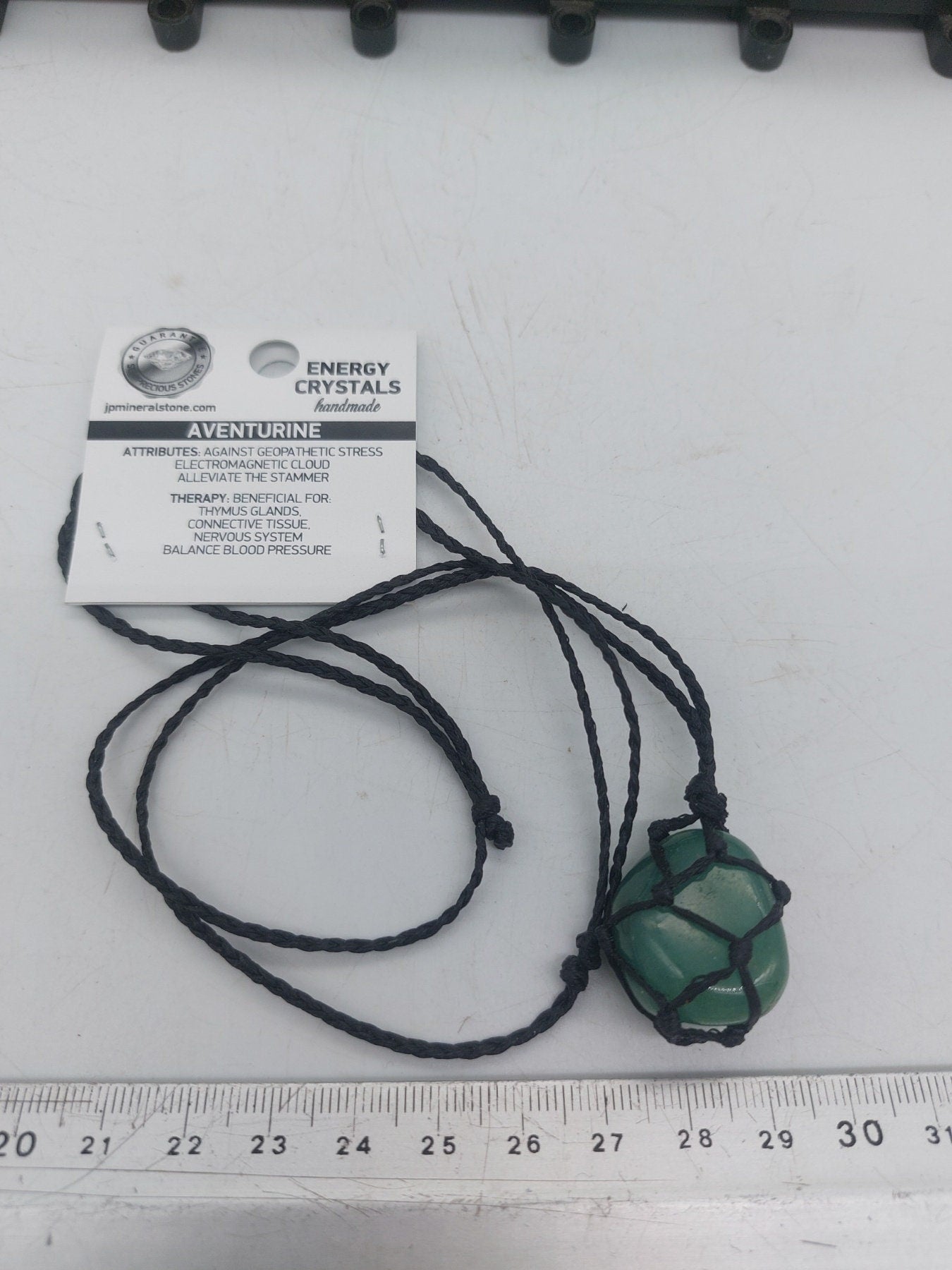 Κολιέ μακραμέ με στιλβωμένο κρύσταλλο Aventurine