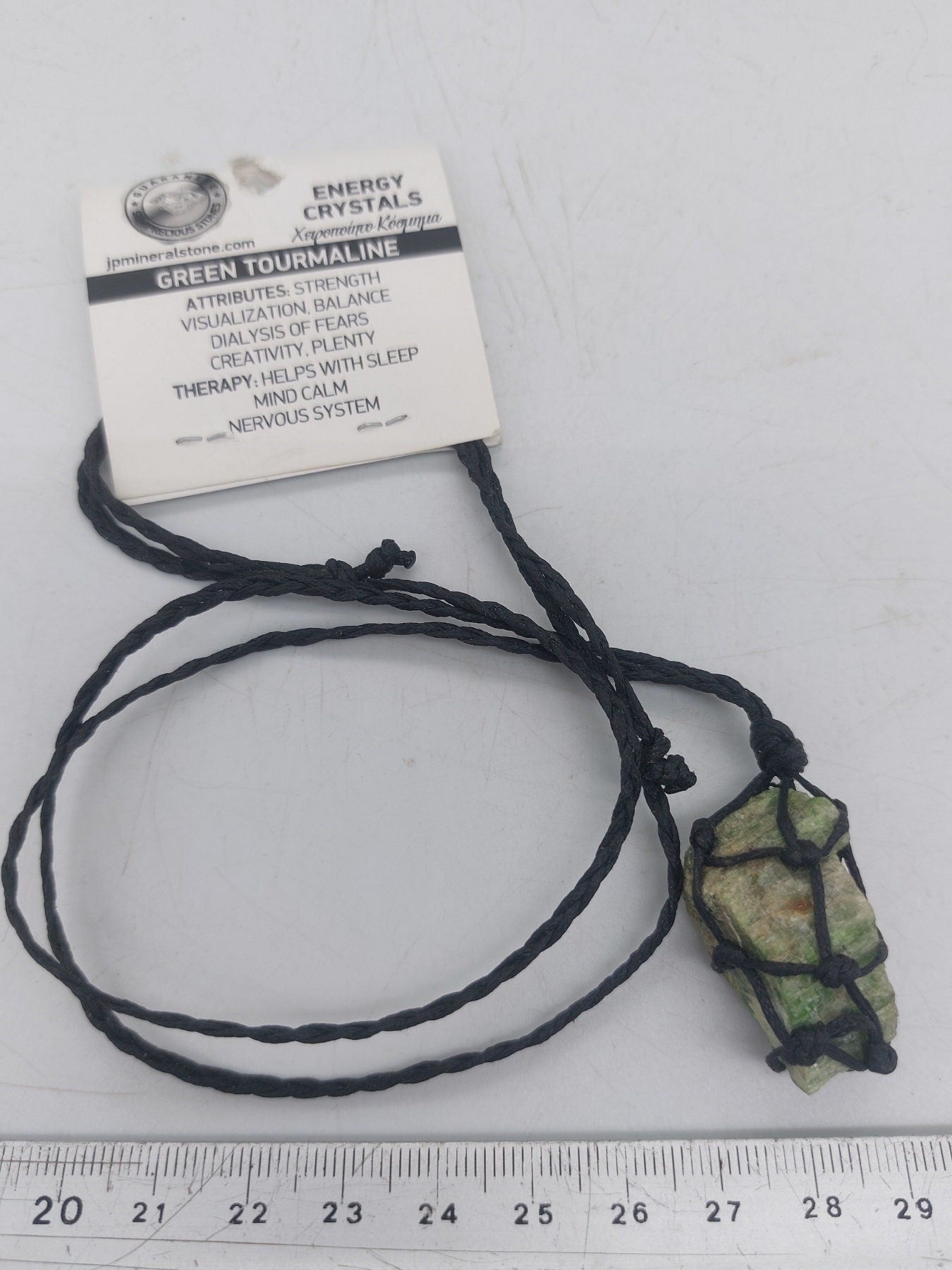 Grüne Turmalin Rohkristall Makramee Halskette