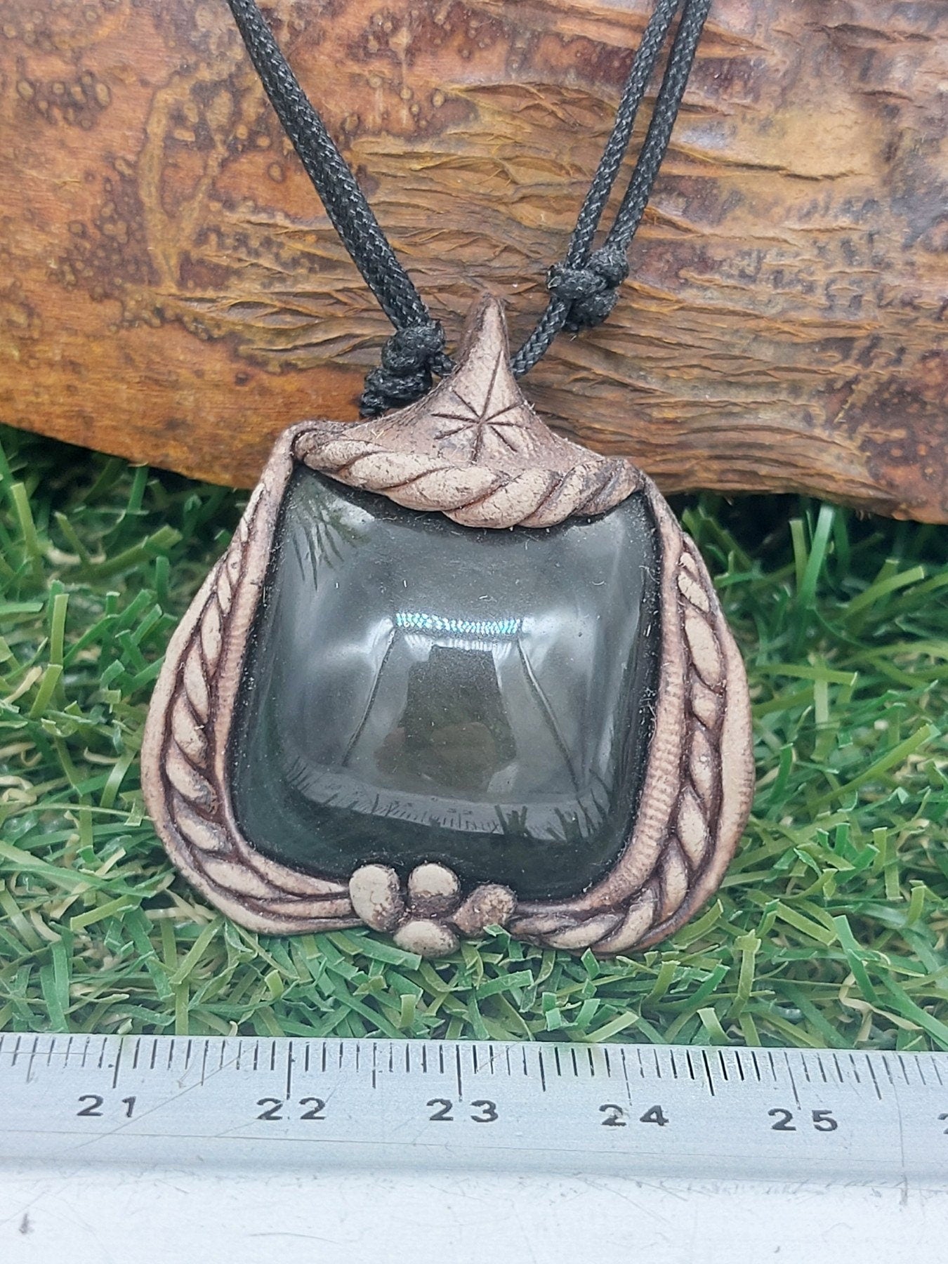 Natural Handmade necklace - Capuchon Cut Rainbow Obsidian Stone - Healing Crystal Accessories Zodiac Mineral Stone