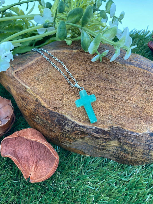 Green Aventurine Crystal Cross Sterling Steel Necklace