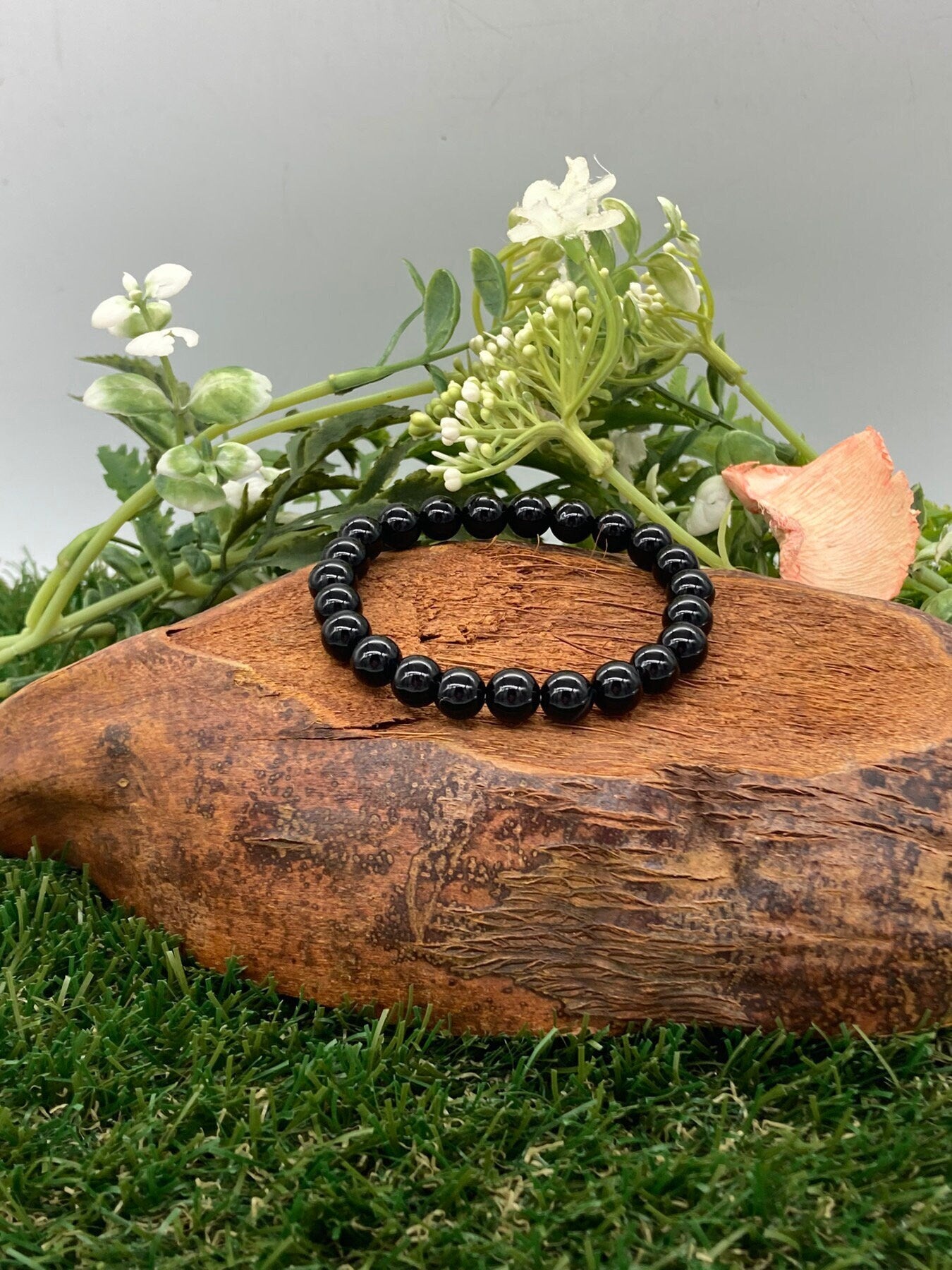 Black Tourmaline Natural Crystal 8MM Beads Bracelets, Wrist Bracelet, Strechy Bracelet, Beaded Bracelet, Hand Made Gift, Crystal Bracelet