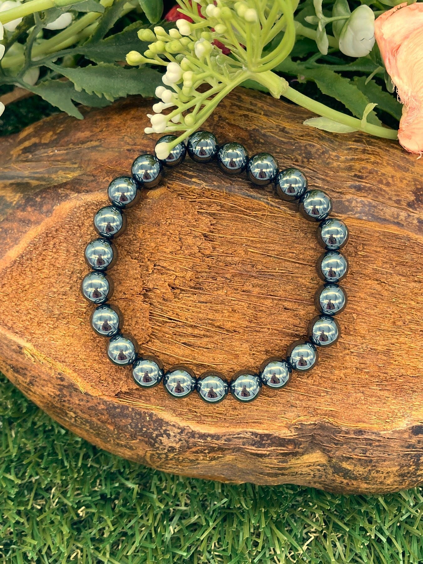 Hematite Natural Crystal 8MM Beads Bracelets, Wrist Gemstone Bracelet, Strechy Bracelet, Beaded Bracelet, Hand Made Gift, Crystal Bracelet