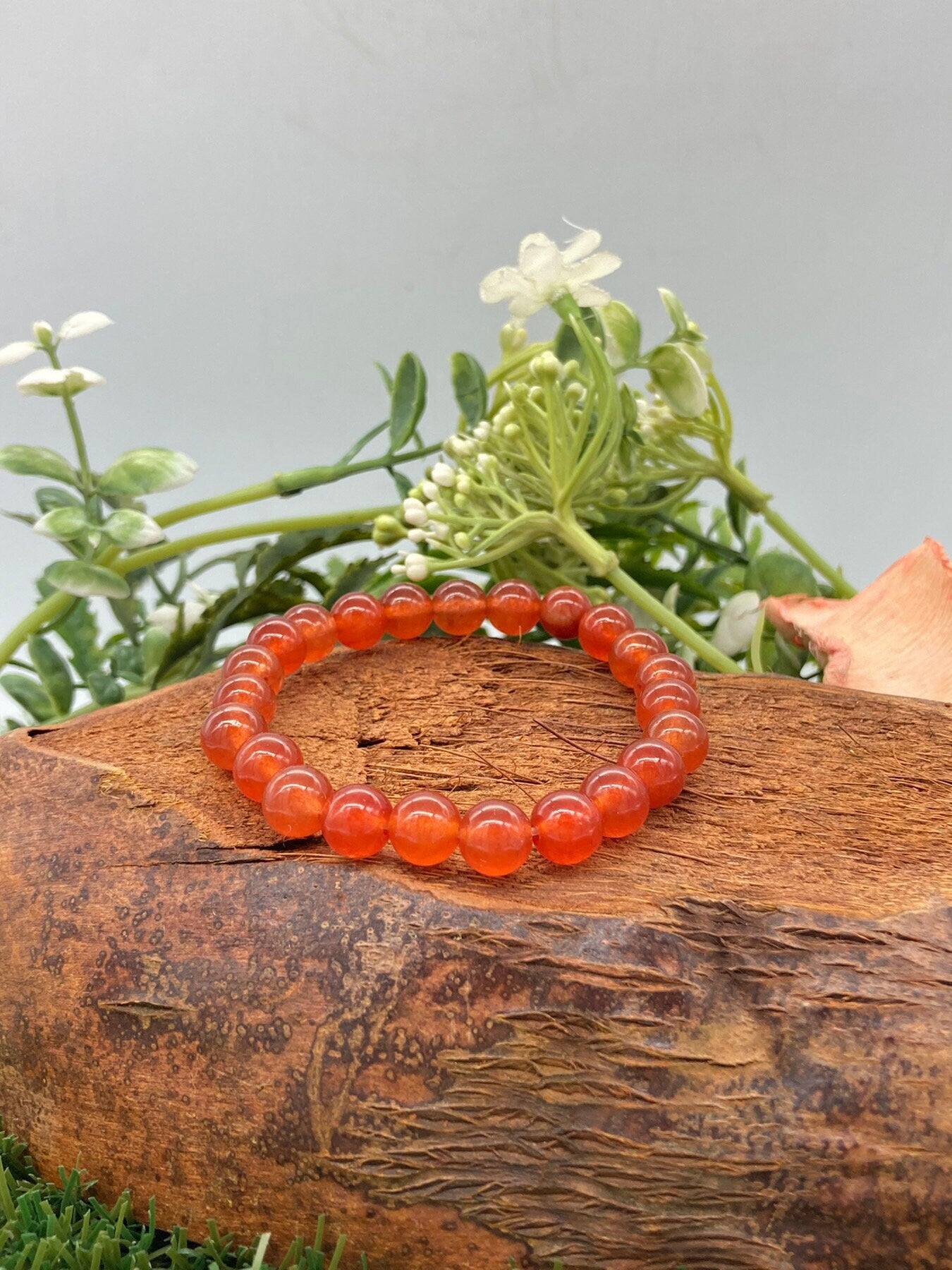 Carnelian Natural Crystal 8MM Beads Bracelets, Wrist Gemstone Bracelet, Strechy Bracelet, Beaded Bracelet, Hand Made Gift, Crystal Bracelet