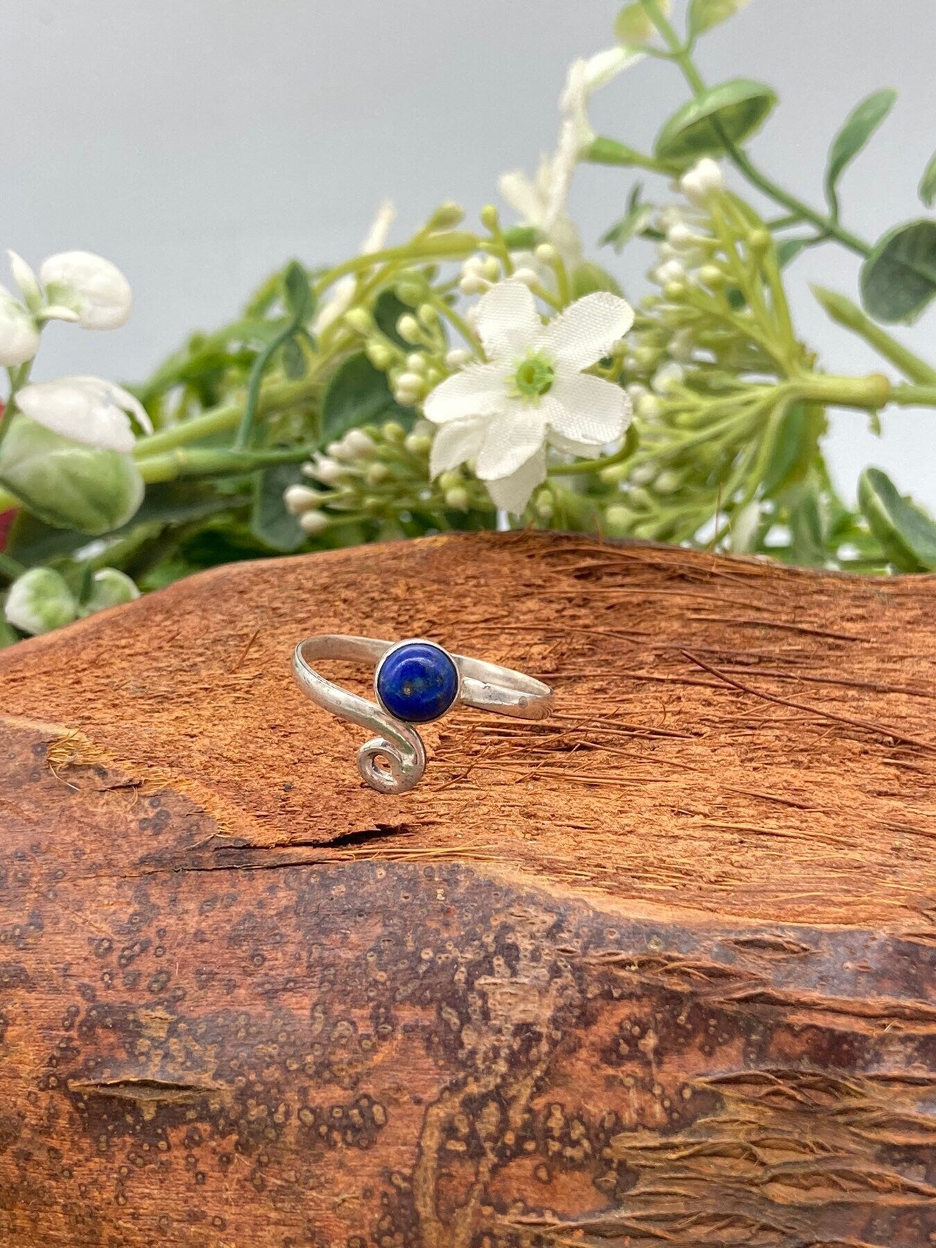 Lapis Lazuli Crystal Sterling Silver 925 Ring Top Quality Handmade