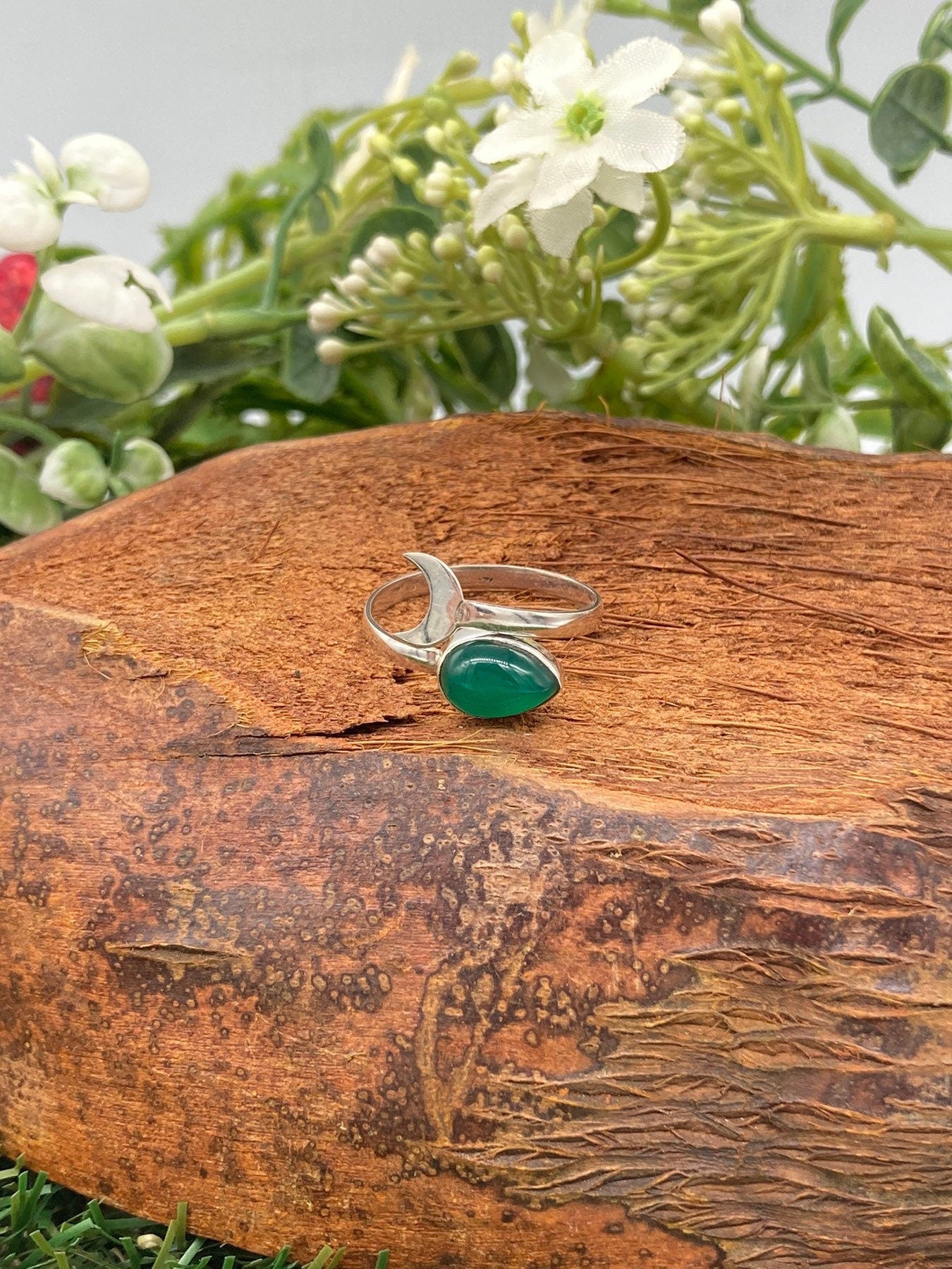 Green Aventurine Crystal Sterling Silver 925 Ring Top Quality Handmade