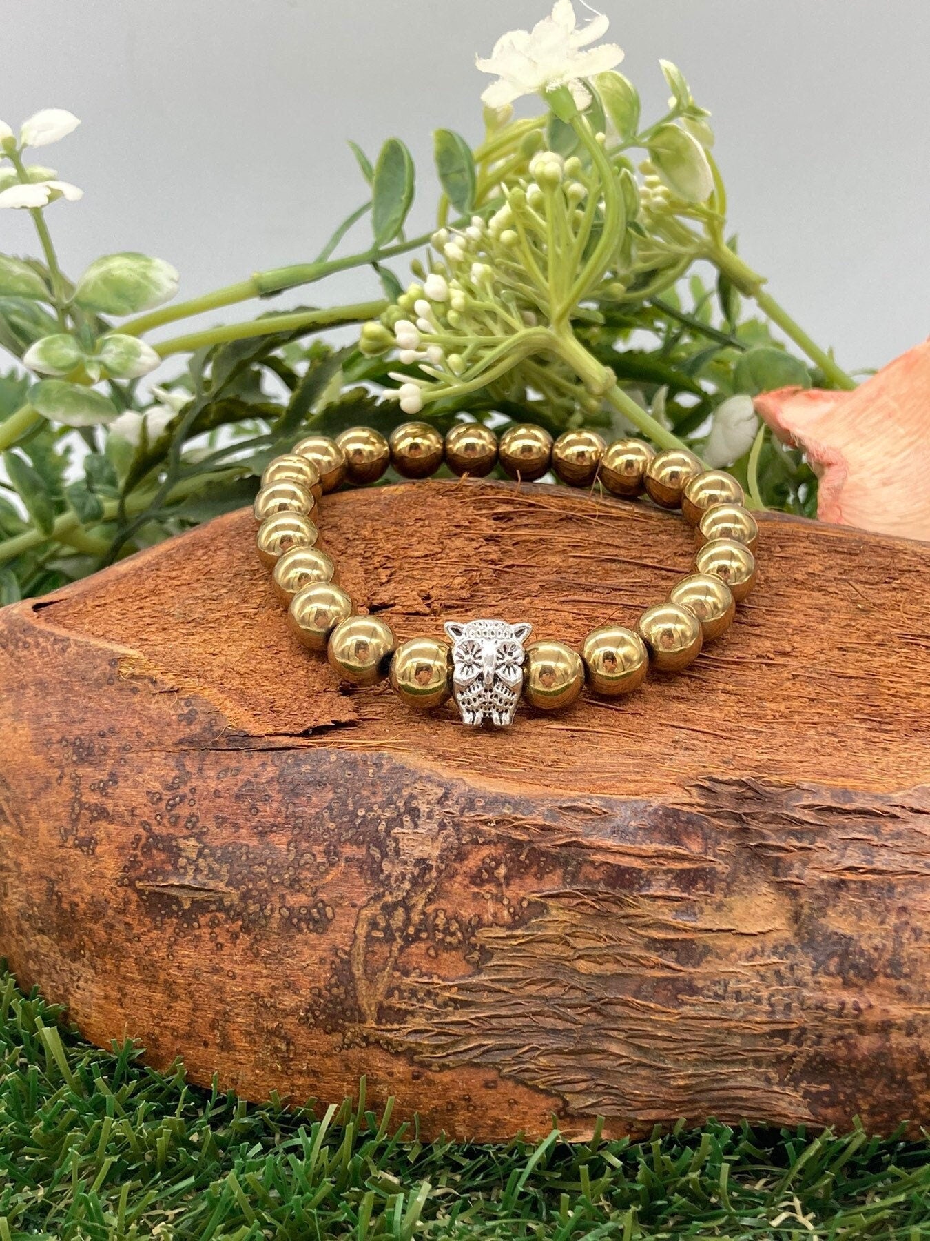 Gold Hematite Natural Crystal 8MM Beads Bracelets, Wrist Bracelet, Strechy Bracelet, Beaded Bracelet, Hand Made Gift, Crystal Bracelet