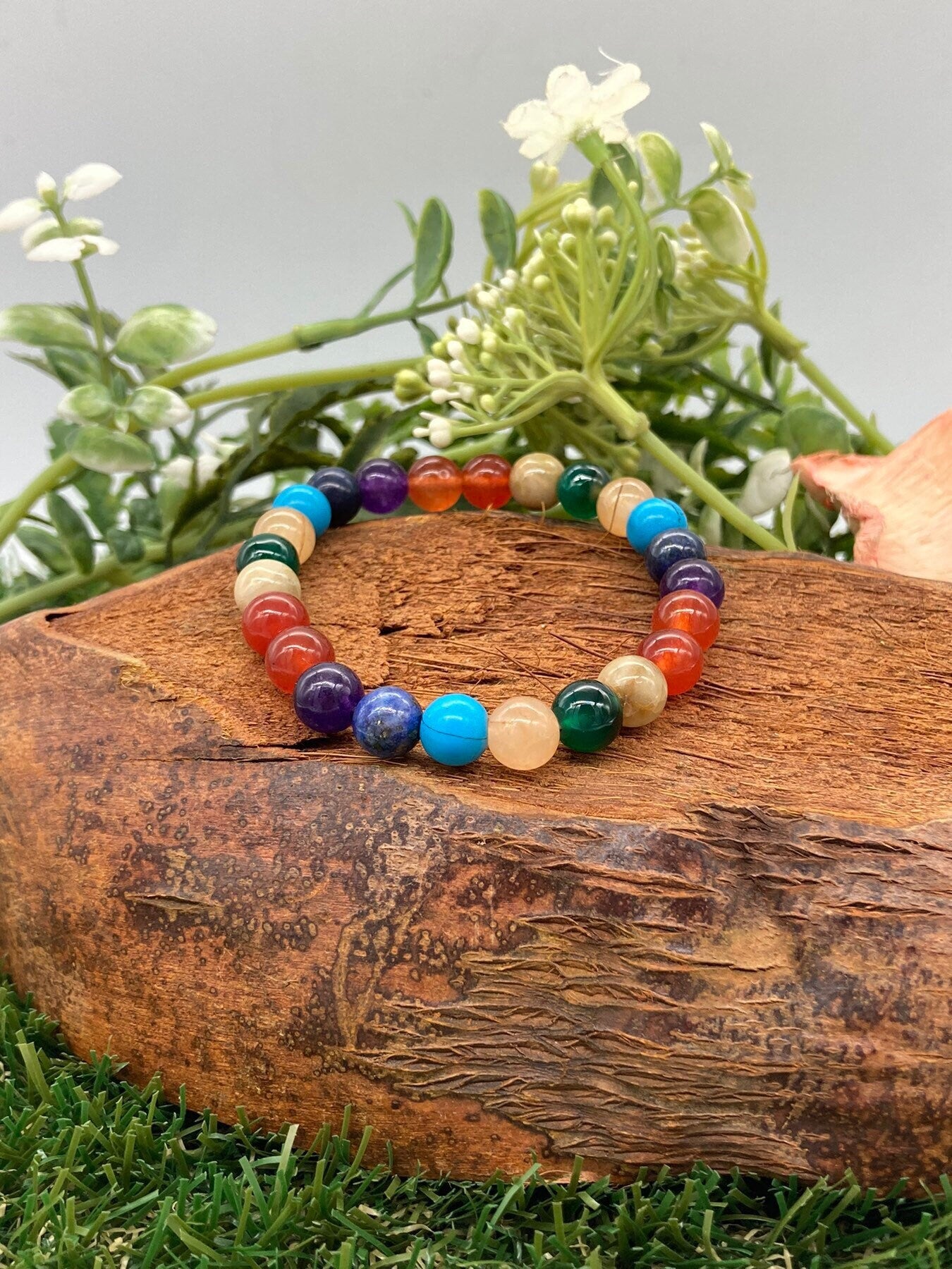 Chakra Natural Crystals 8MM Beads Bracelets, Wrist Bracelet, Strechy Bracelet, Beaded Bracelet, Hand Made Gift, Crystal Bracelet