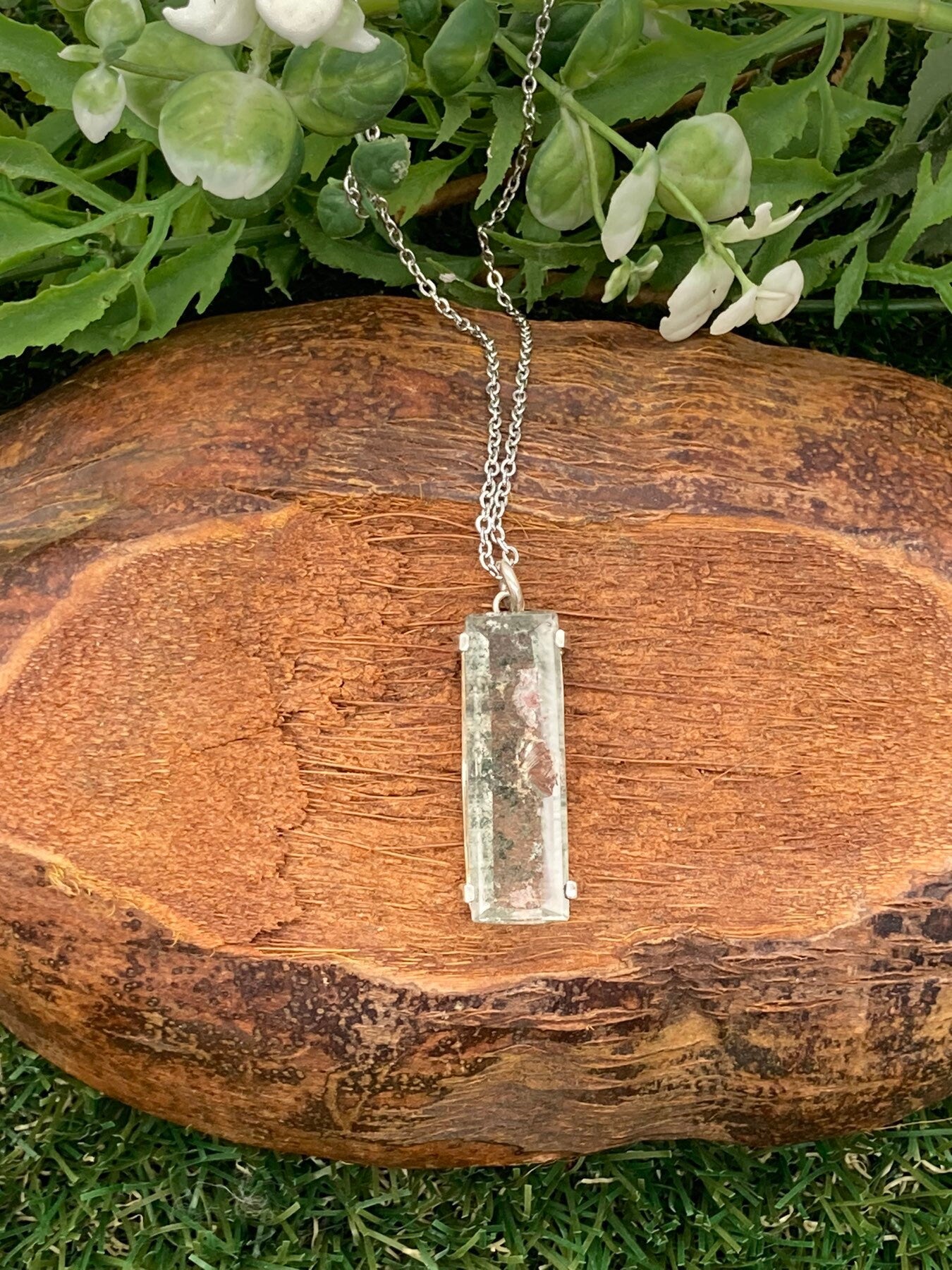 Garden Quartz Cabochon Cut Sterling Silver Necklace