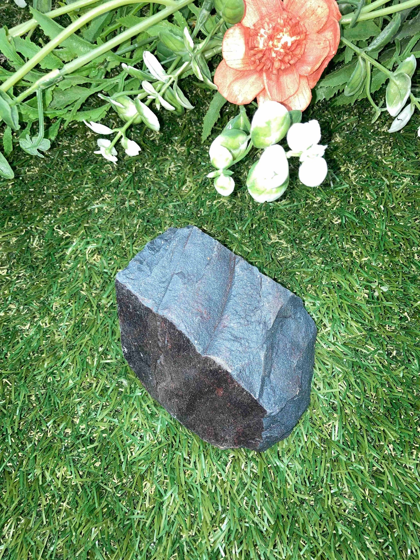 Natural Crystal Hematite Rough Mineral